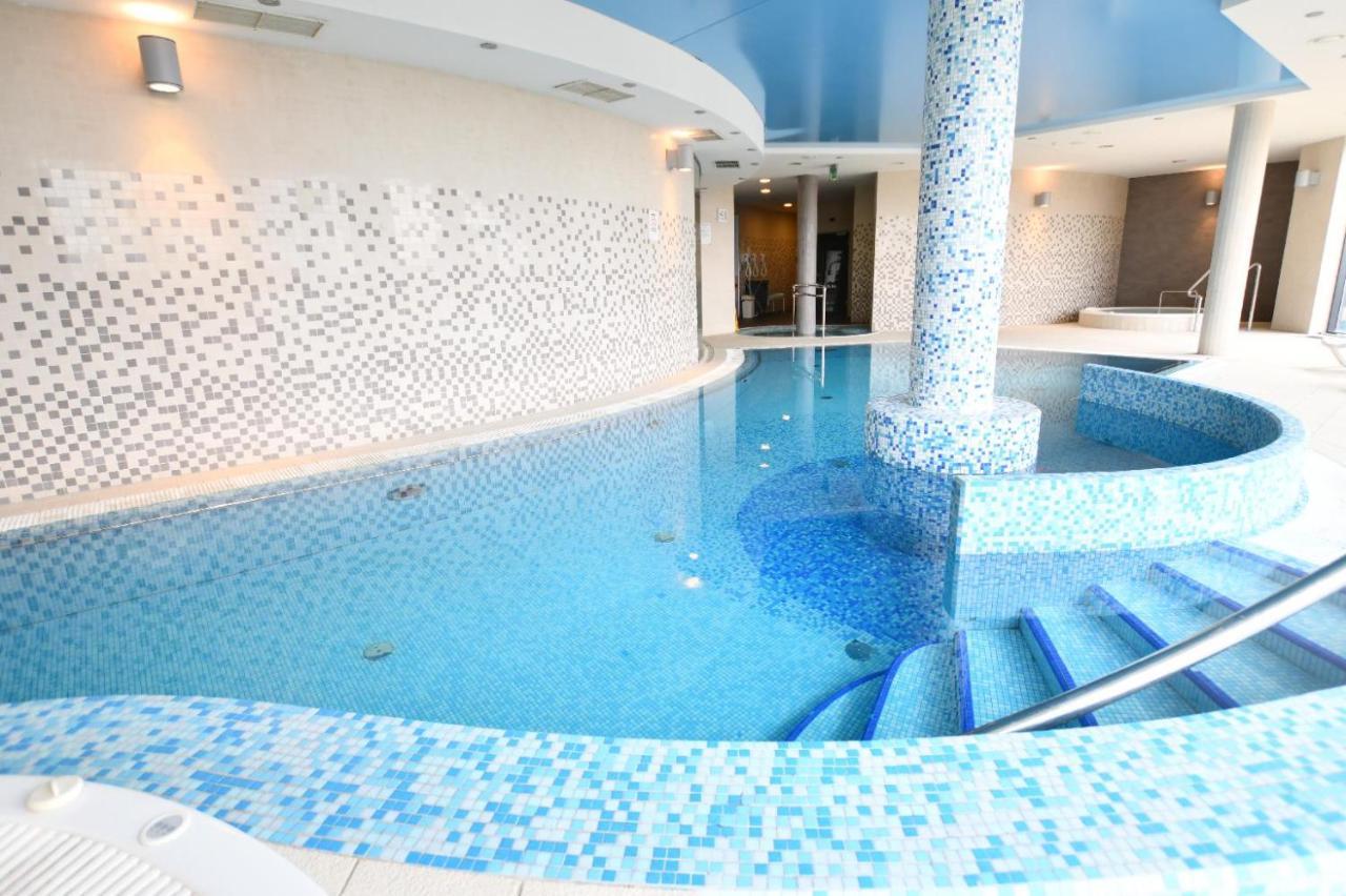 Baltic Plaza Resort Kolobrzeg Bagian luar foto