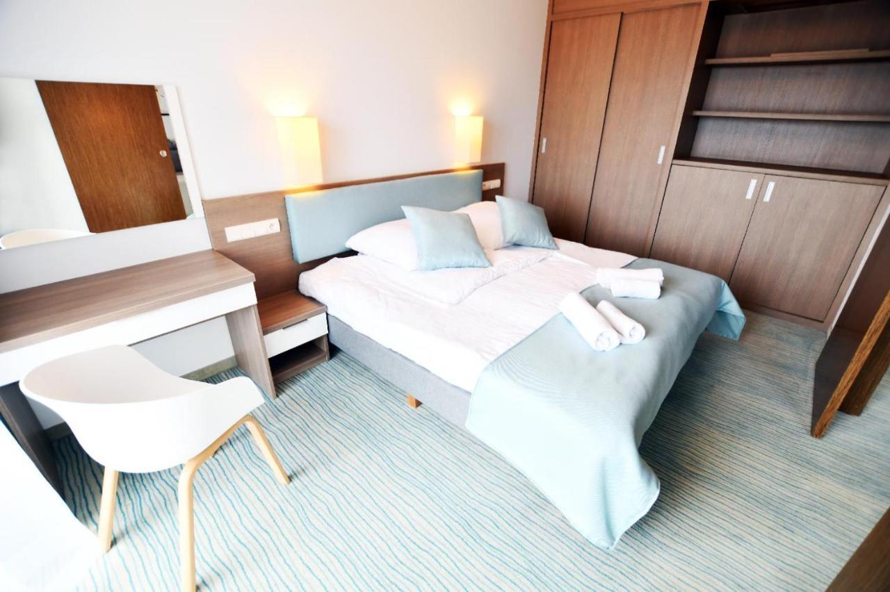 Baltic Plaza Resort Kolobrzeg Bagian luar foto